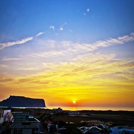 Jeju Lux Hotel Oso-ri Exteriör bild