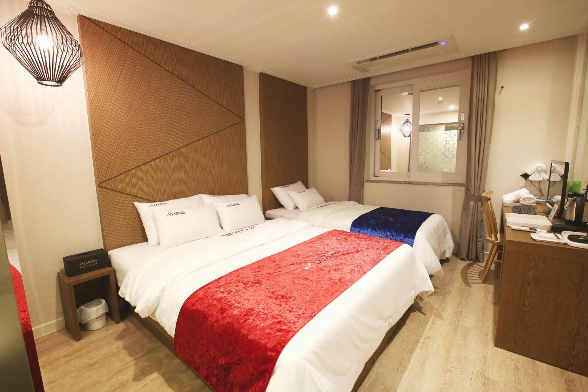 Jeju Lux Hotel Oso-ri Exteriör bild