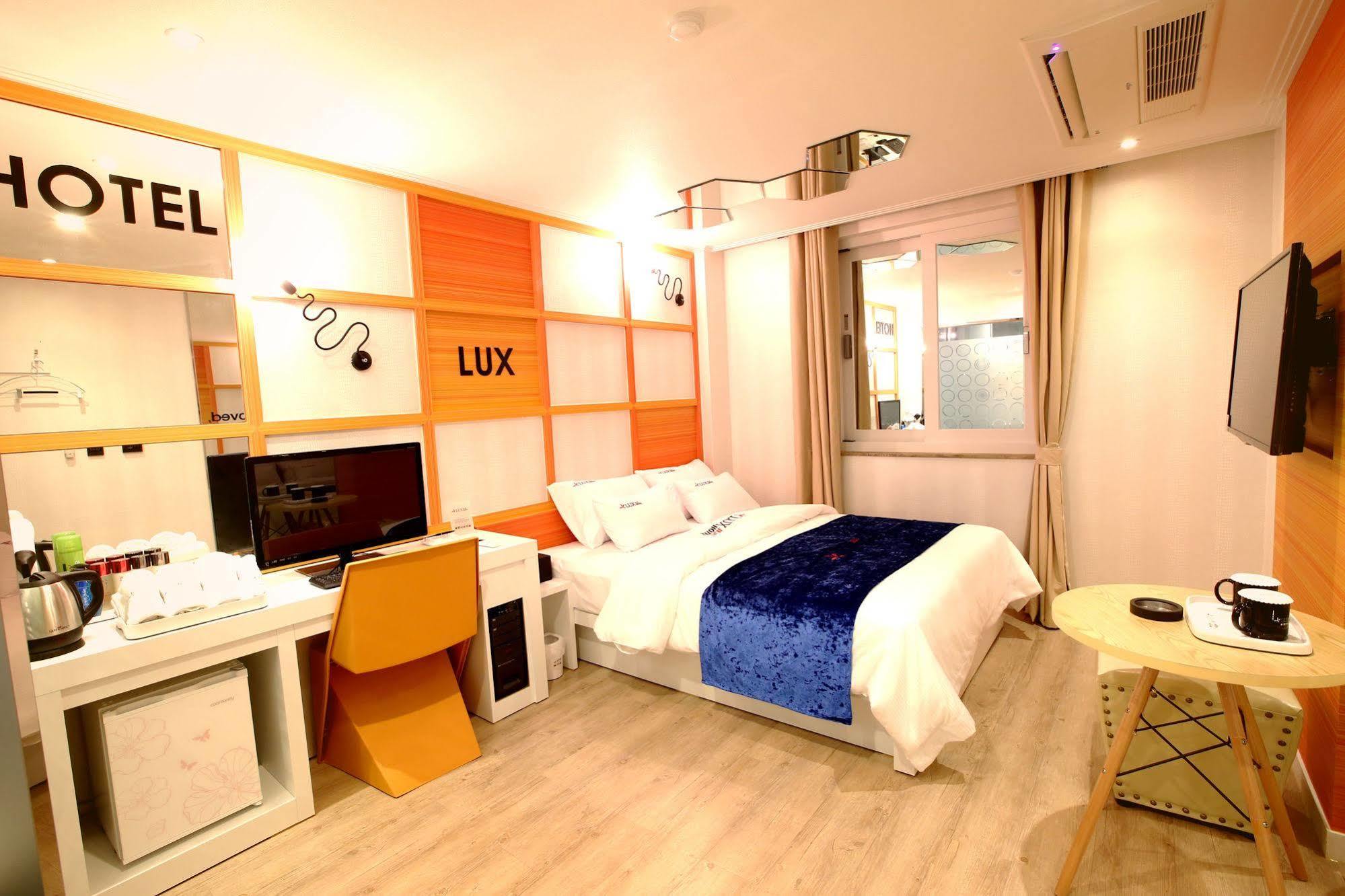 Jeju Lux Hotel Oso-ri Exteriör bild